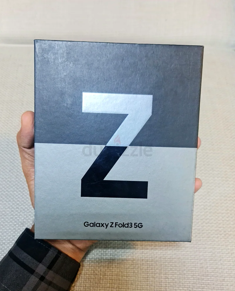 SAMSUNG Z FOLD 3 COMPLETE BOX WITH ONE YEAR WARRANTY63222342135555111