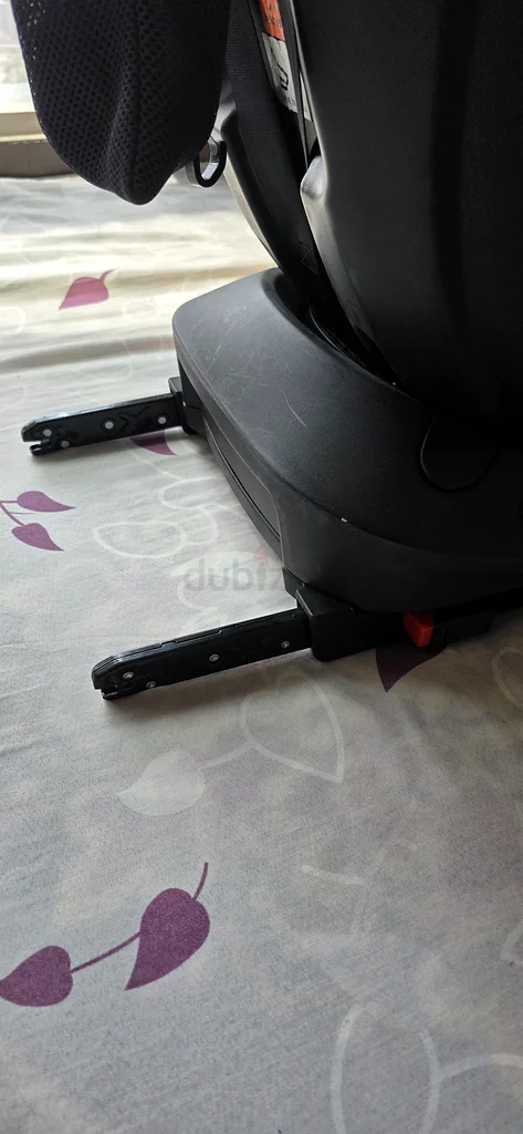 Safety First:  Baby 360 Car Seat for Sale! 9-36 kg63202191759617114