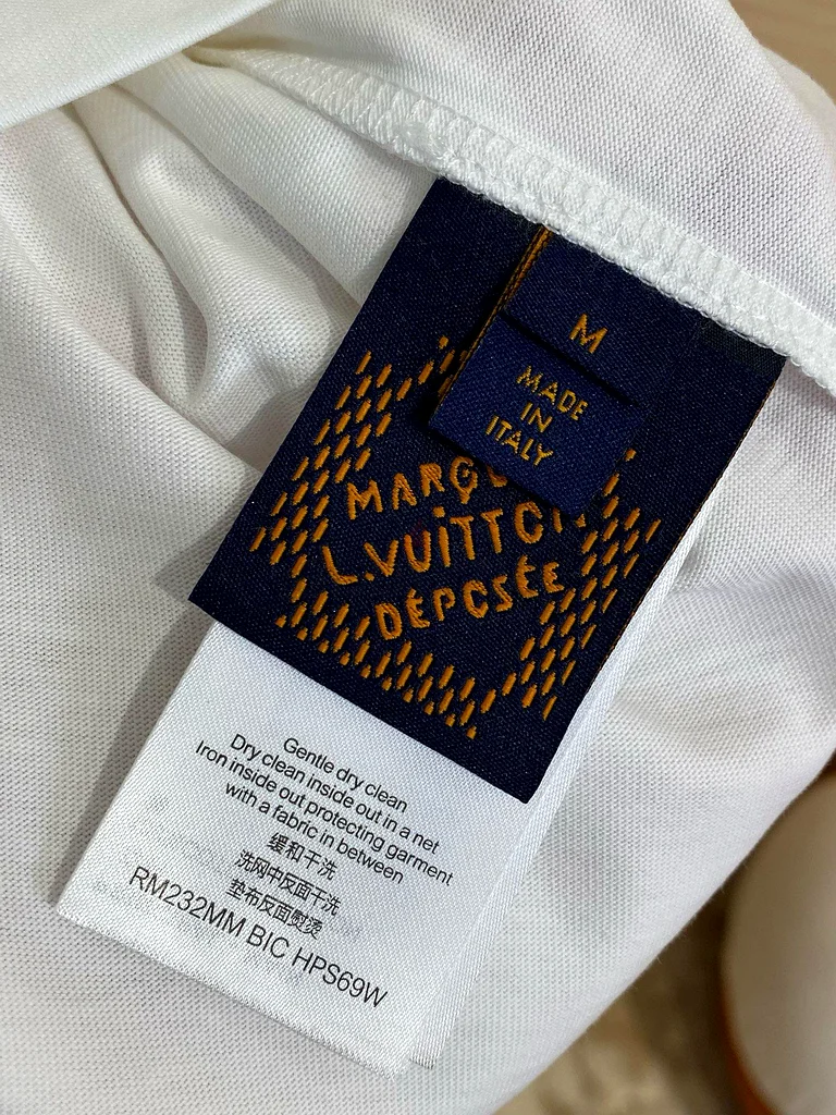Louis Vuitton Mens T-shirt63240125204226112