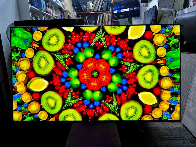 Smart Google TV - Your Entertainment Hub!63198146144770114