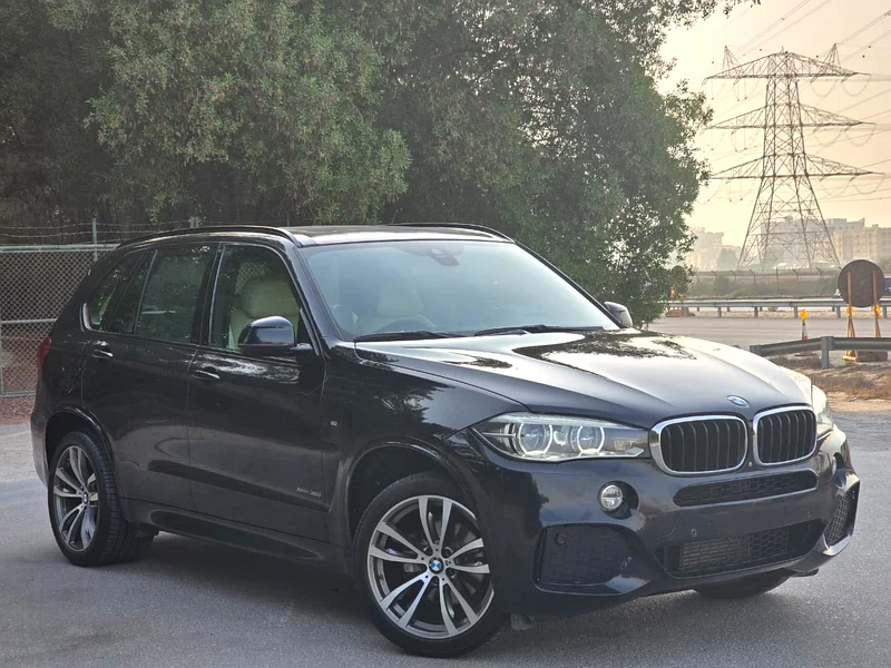 بي إم دبليو X5 2018 طقم هيكل خليجي M باور // حالة ممتازة // خيارات كاملة63228279617921114