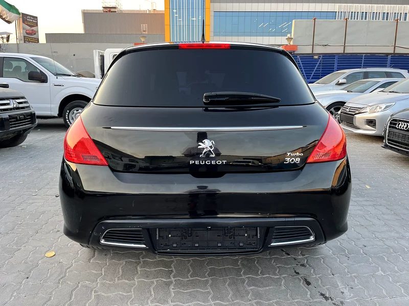 For sale Peugeot 308 2013 model 1.6 Turbo gcc63398486026626111