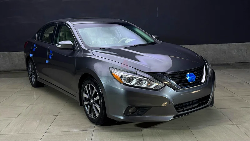 Nissan Altima SV Full Option63227258221827112