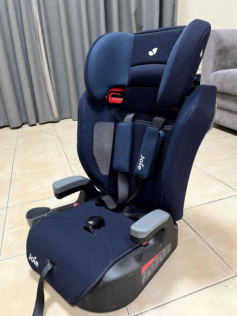 Joie Car Seat - brand new. Never used63204288757761111