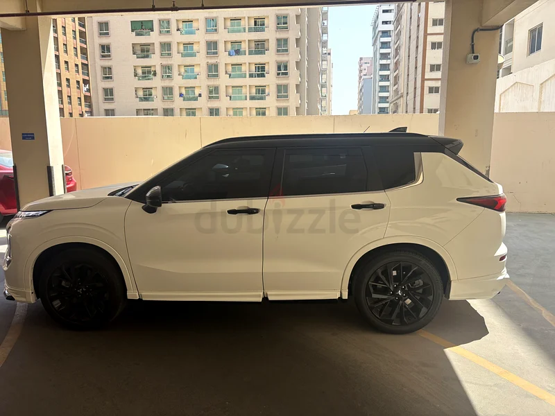 Grab !! Final price for buyers2025! - Brand New Outlander 4WD- Single owner - no accident spec GCC63223819690371114
