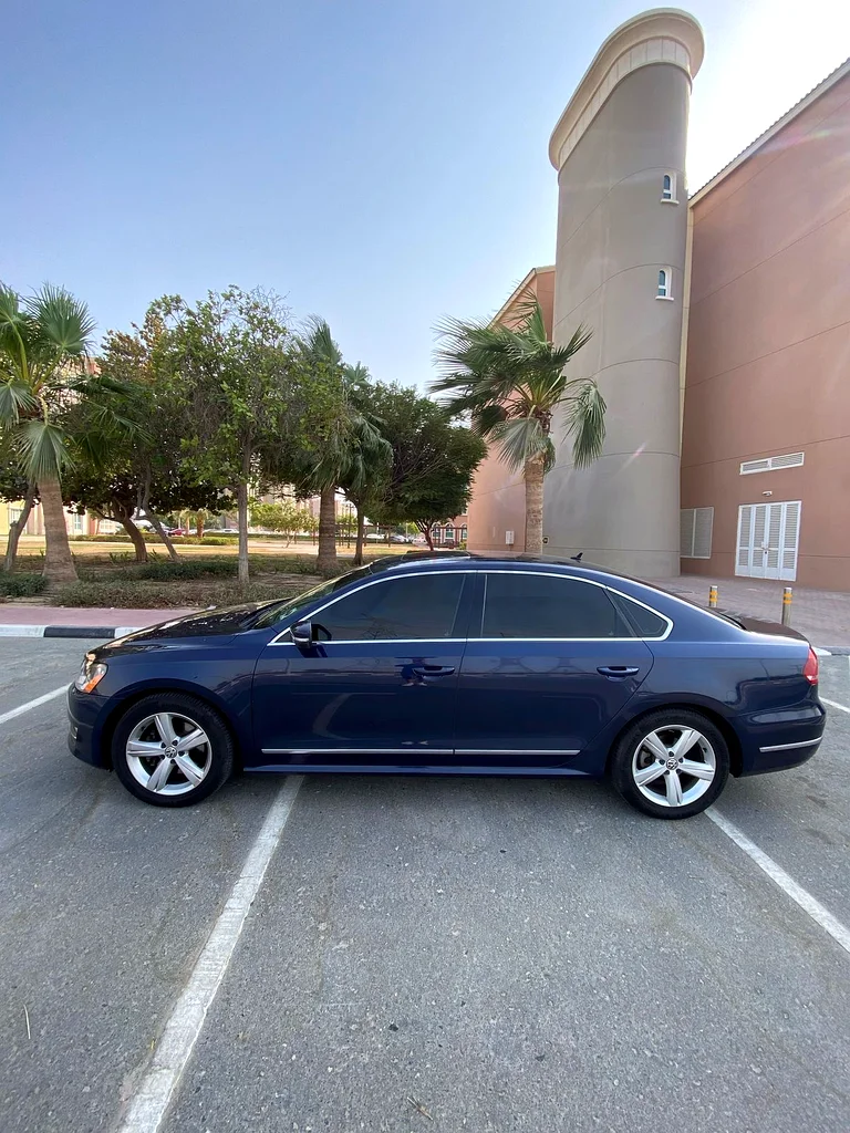 فولكس فاجن باسات مع سجل الصيانة63398568460034111