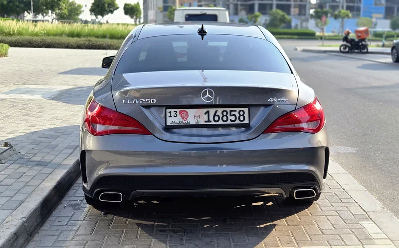Mercedes in excellent condition63399935555458112