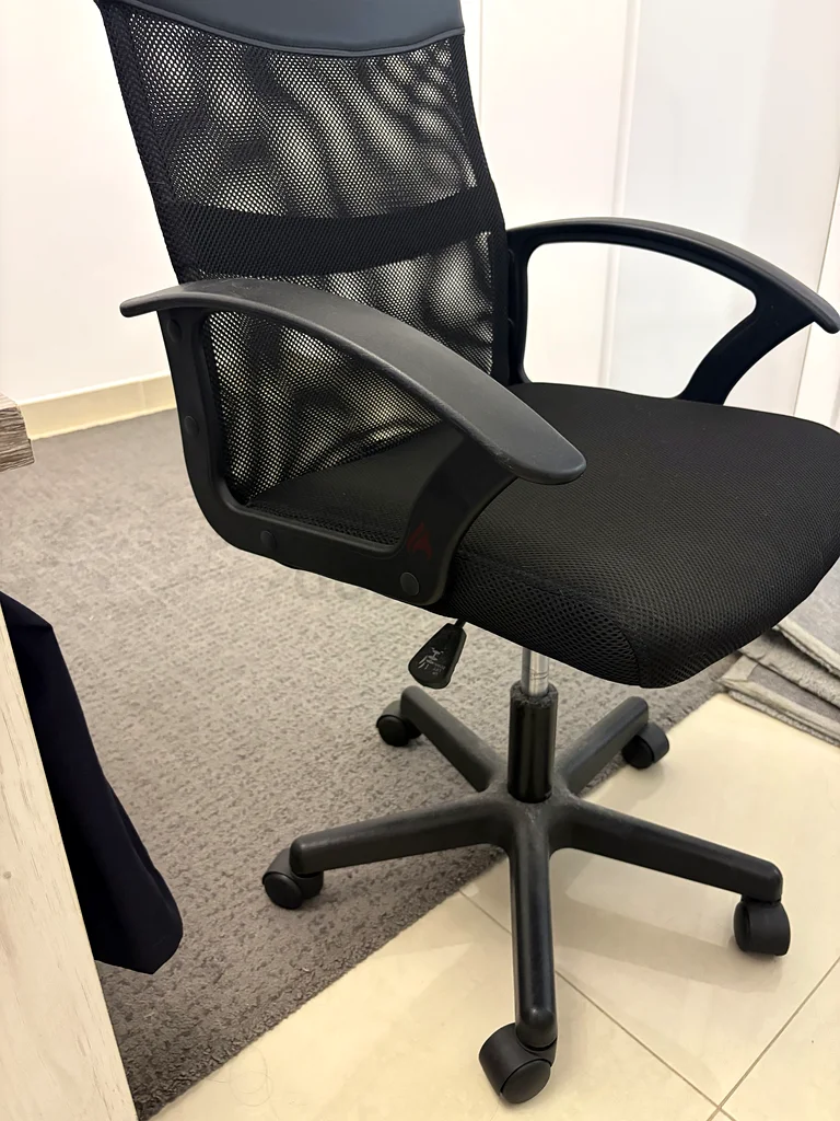 Stylish Mesh Office Chair for Sale63217331271681113