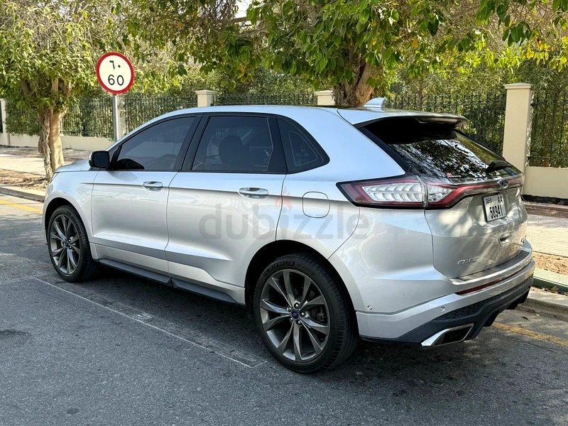 Ford Edge Sport under ford agency free service backage full service history63399908470913111