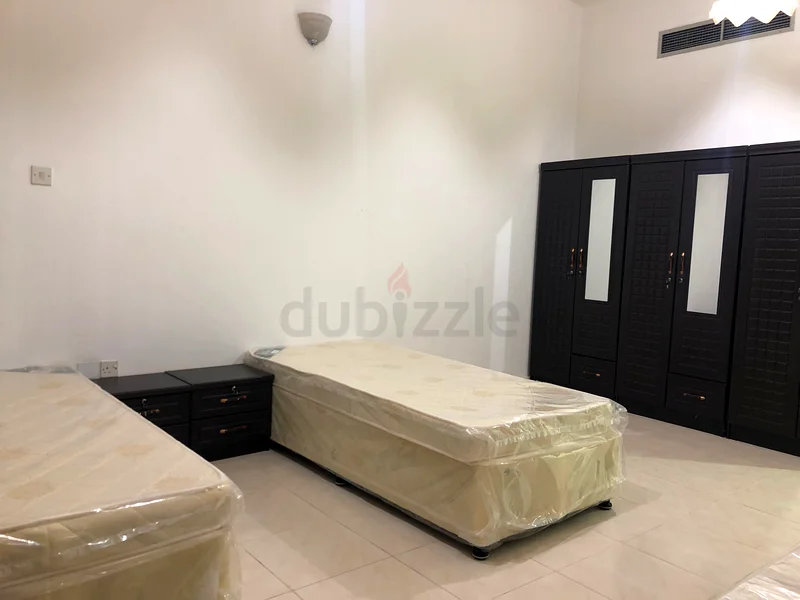 لرجلين فقط!! غرفة مفروشة بالكامل تقع في الرقة بالقرب من محطة مترو الاتحاد63218793608706114