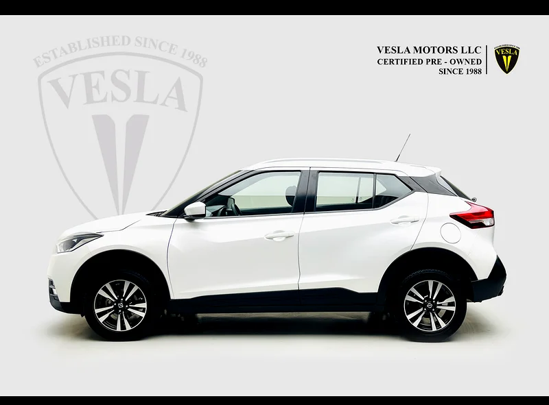 IN HOUSE FINANCE / 649AED MONTHLY / SV + NAVIGATION + CAMERA + ALLOY WHEEL / UNLIMITED KMS WARRANTY63227258022402114