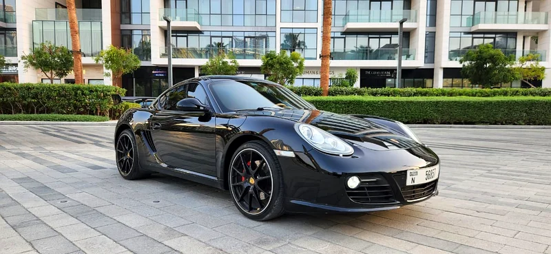 2011-Porsche Cayman S-Excellent Condition-Low Kilometer Driven-GCC Specs63398647646851111