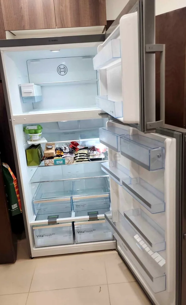 Bosch Series 6 Free-Standing Big Refrigerator  Brushed Steel Anti-Fingerprint KDN86AI31M63197145051266111