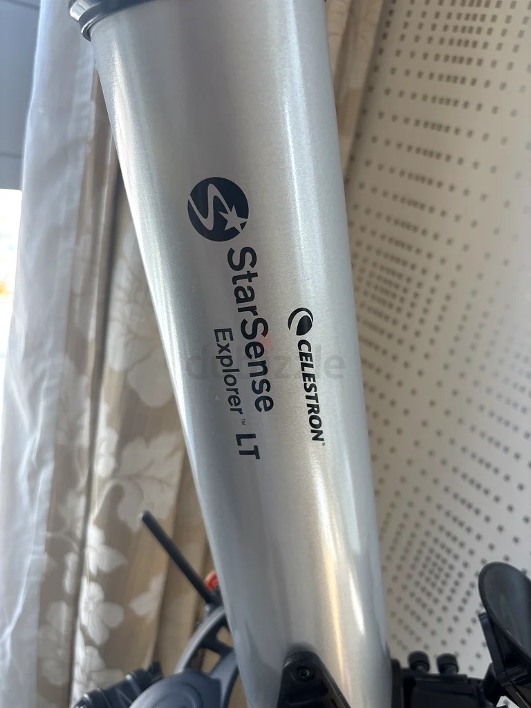 استكشف السماء الليلية باستخدام تلسكوب Celestron StarSense هذا!63171314342657111