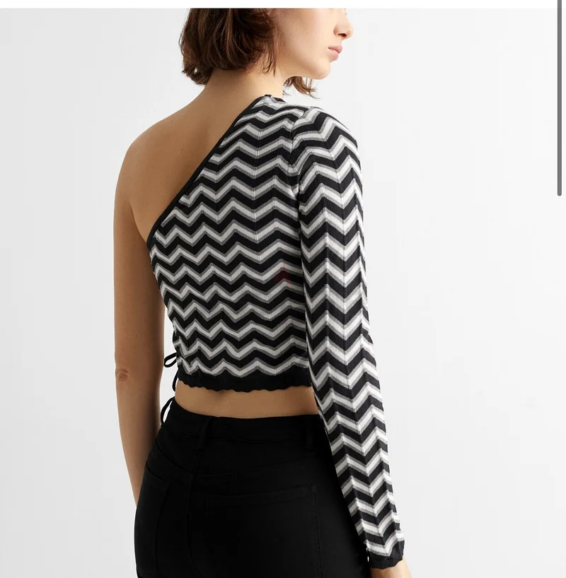 Chic One-Shoulder Chevron Crop Top63240125243010111