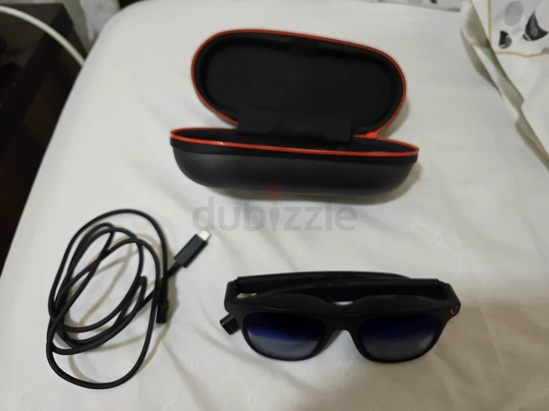 VITURE Pro XR/AR Glasses 135 120Hz + charger adapter63196146778882111