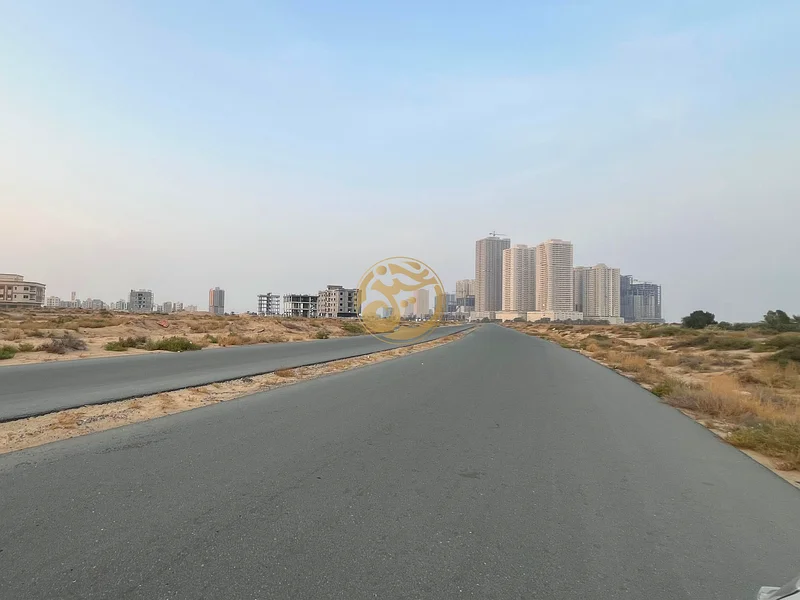 أرض متعددة الاستخدامات، استثمار أولي في العلية63197613244929111