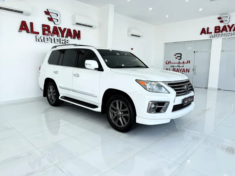 لكزس LX570 ابيض داخل زعفراني خليجي 2015632257025018911114
