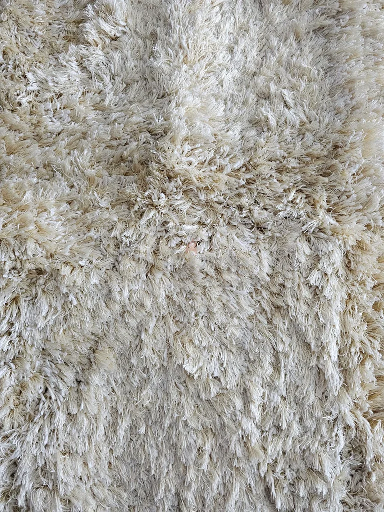 Cream fuzzy Rug 160x240 cm63216837210625111