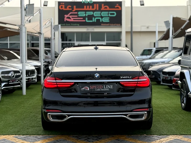 BMW 740L Full Option GCC Full Service History63411930976002113
