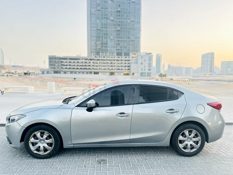 Mazda 3* for Sale63398513241474112