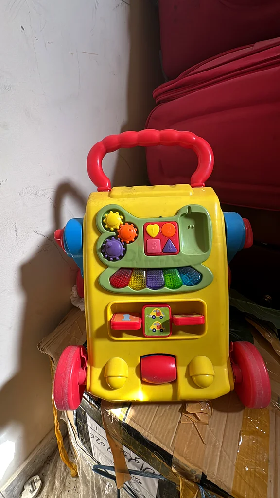 ووكر63203713842690110