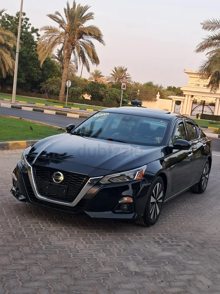 2020 Nissan Altima SL Black63227258284674111