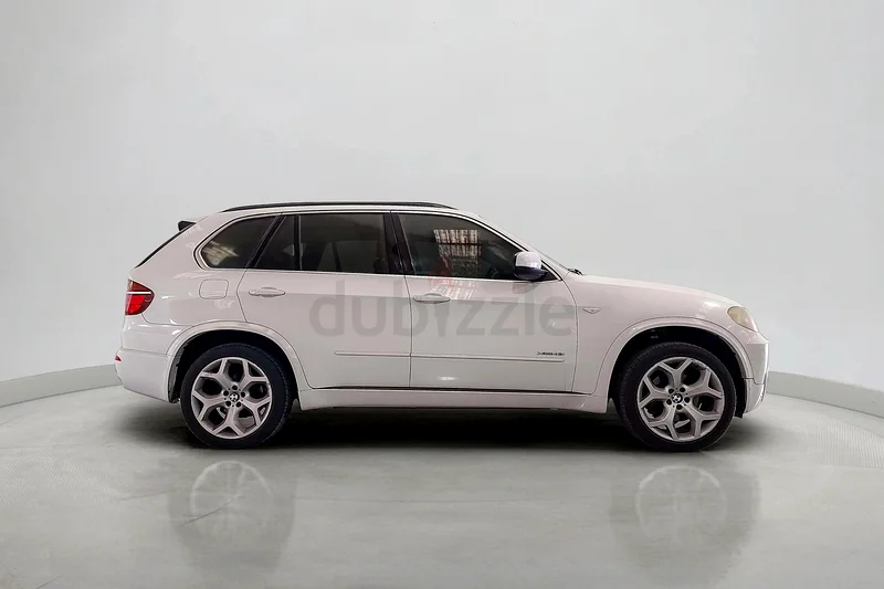 2010 BMW X5 3.0i 3.0L | GCC Specifications63406212951426112