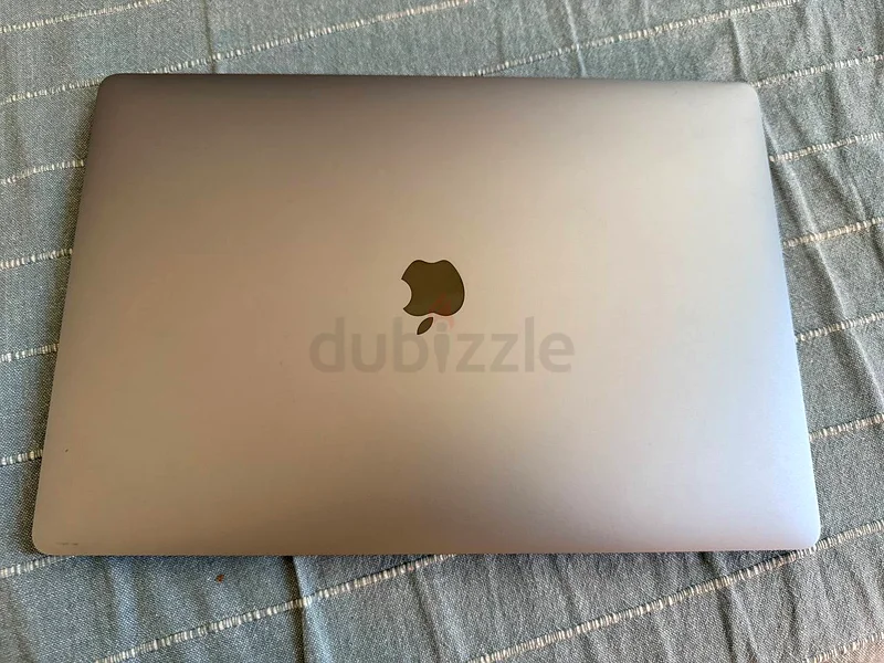 Apple MacBook Pro 2019 - i9 2.4 GHz, 16, RAM 64 GB, GPU 8 Gb, NVME 4TB63197646032514111