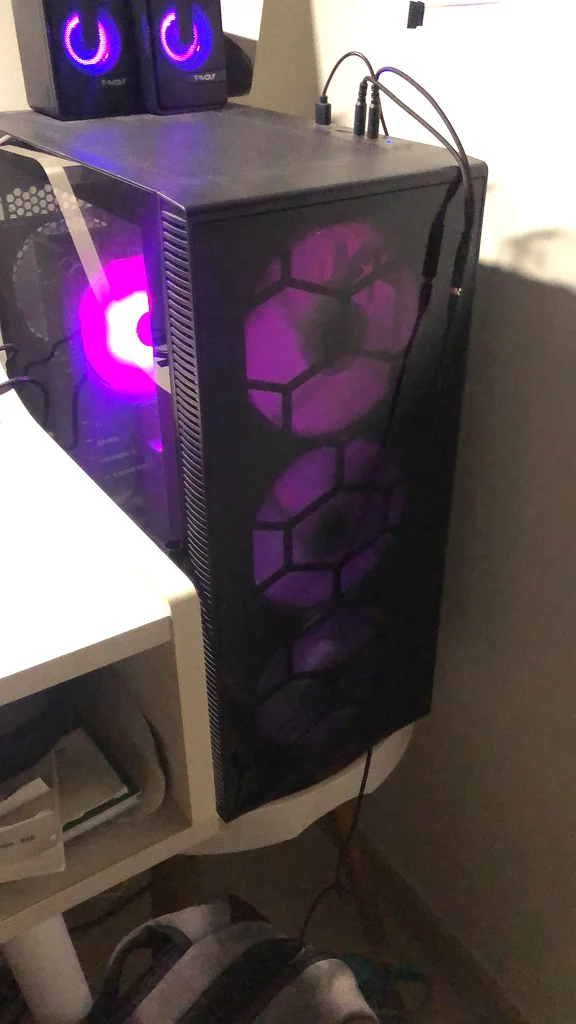 Gaming. Pc63205366664578114
