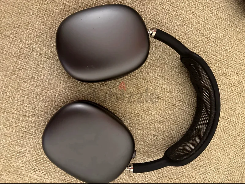 Apple AirPods Max - جهاز لم يتم استخدامه مطلقًا ومثالي63196147007233112