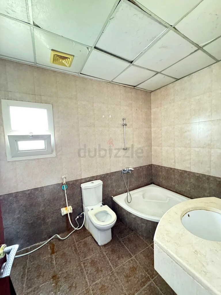 غرفة عائلية للإيجار في مزهر63218793069569111