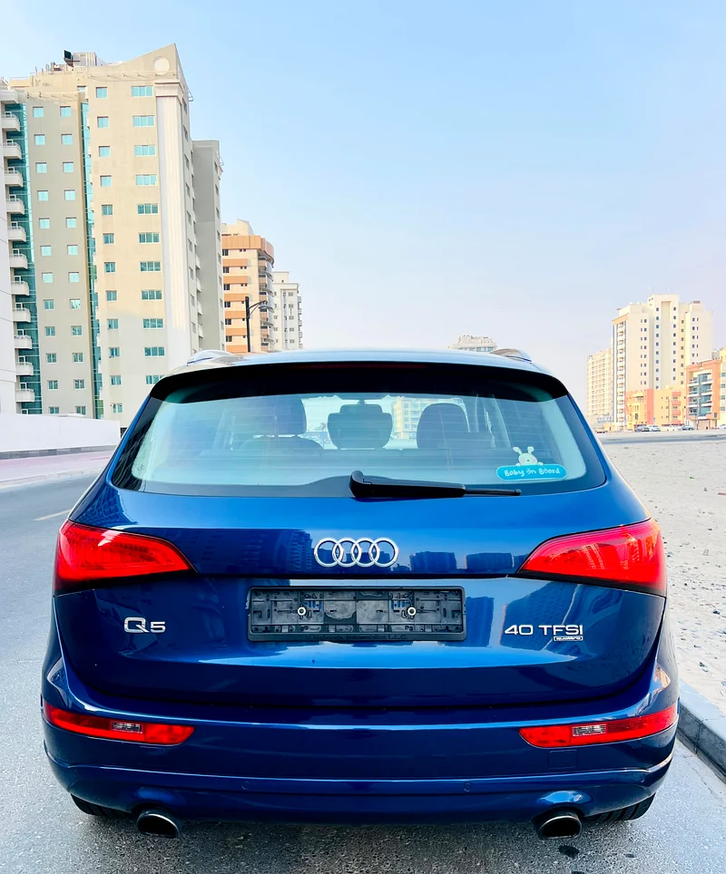 A BEAUTIFUL CLEAN AUDI Q5 EXCELLENT CONDITION 2015 MODEL63406920180994114