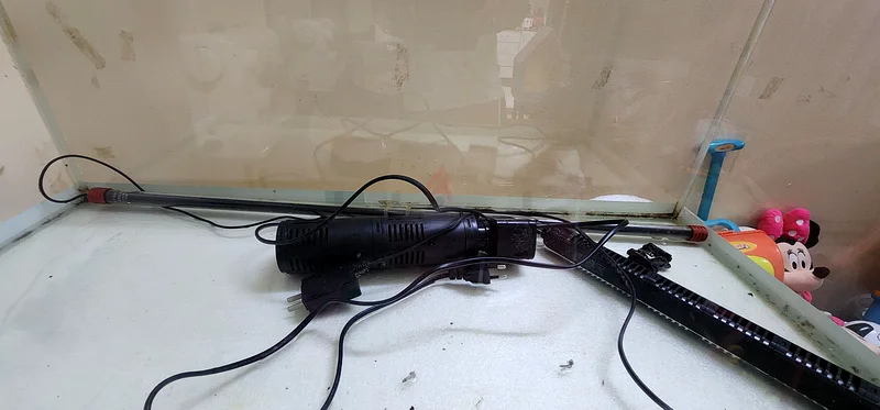 Glass Aquarium 90x45x40cm for urgent sale63205893677059114