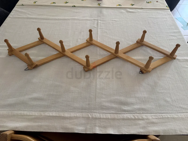 علّاقة حائط خشبية للأطفال63206395443073113