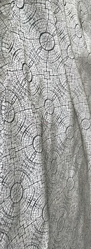 Elegant Abstract Design Curtain - 2 Pieces x 135cm W x 240cm H - Perfect for Any Space!63211431136385113