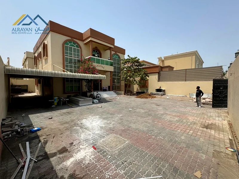 Fully maintained and spacious. Negotiable price.63879536597889111