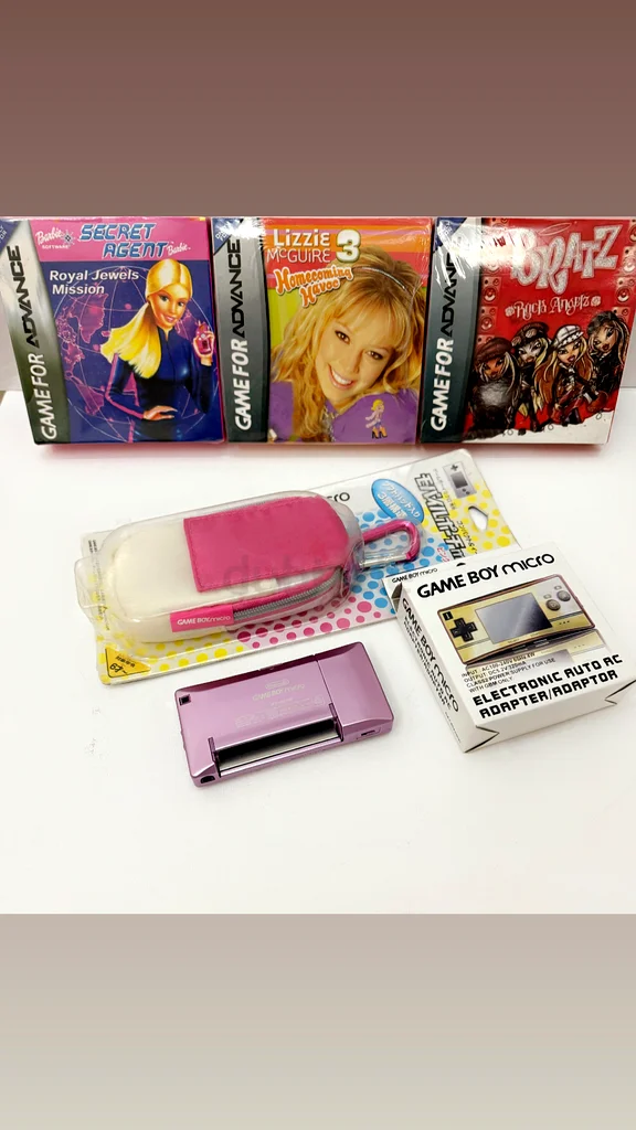 Gameboy Micro63205366788739111
