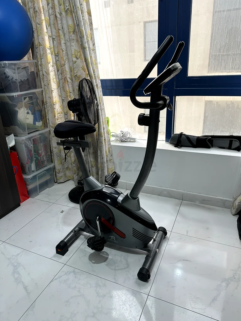 Exercise Bike63198150491650111