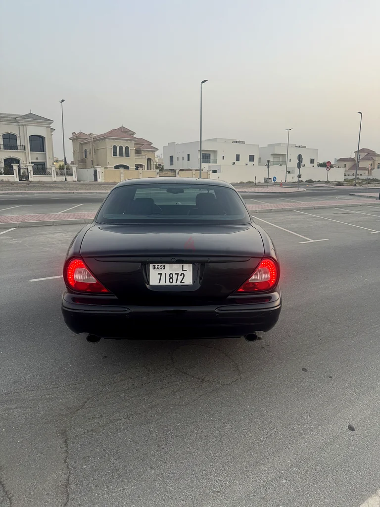 2004 Jaguar XJR63222312154243112