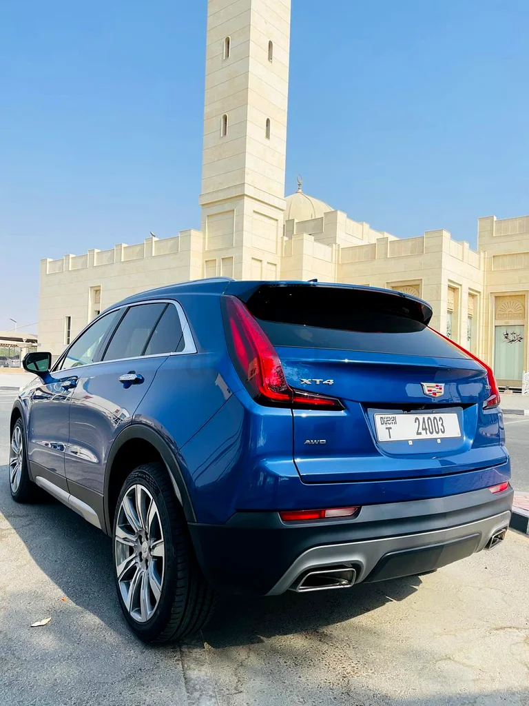 كاديلاك XT4 2023، أزرق ملكي، مجهزة بالكامل63407355889281111