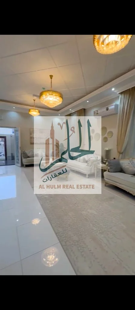 فيلا للإيجار في حي الياسمين، مشروع الاتحاد  
على شارع أسفلتي، تتكون من 5 غرف ماستر، وصالة، وغرفة معيشة، وغرفة خادمة، ومخزن، وسطح63304726102657111