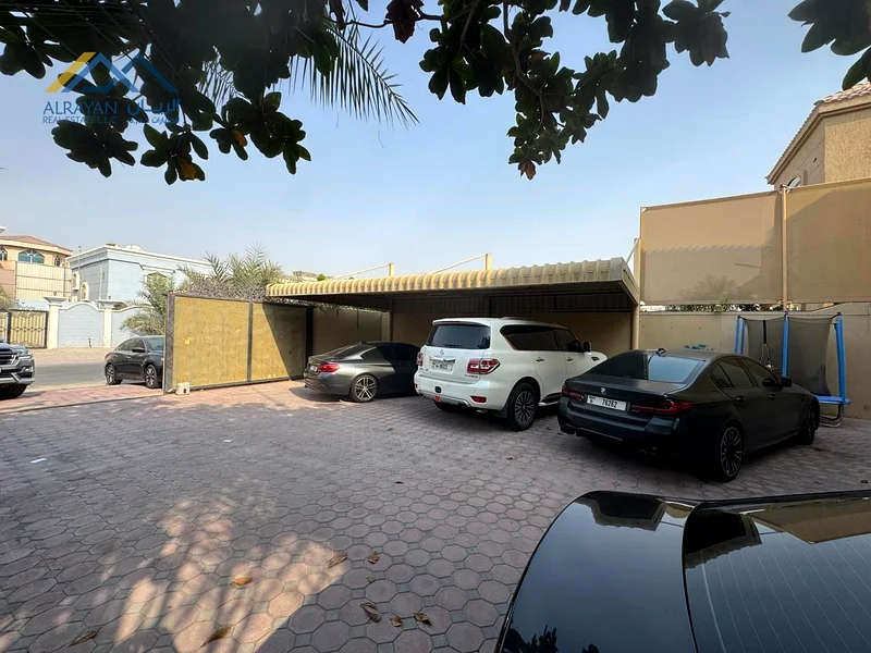 A beautiful and fully furnished villa for sale at a reasonable price.63877988621953111