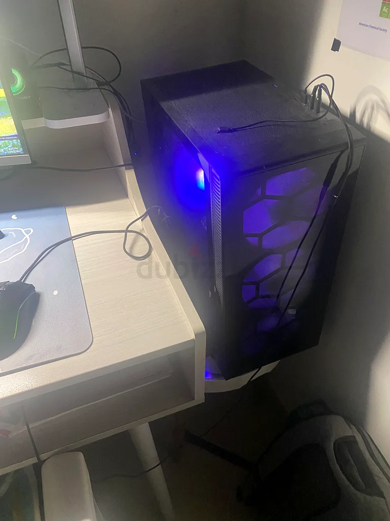 Gaming. Pc63205366664578112