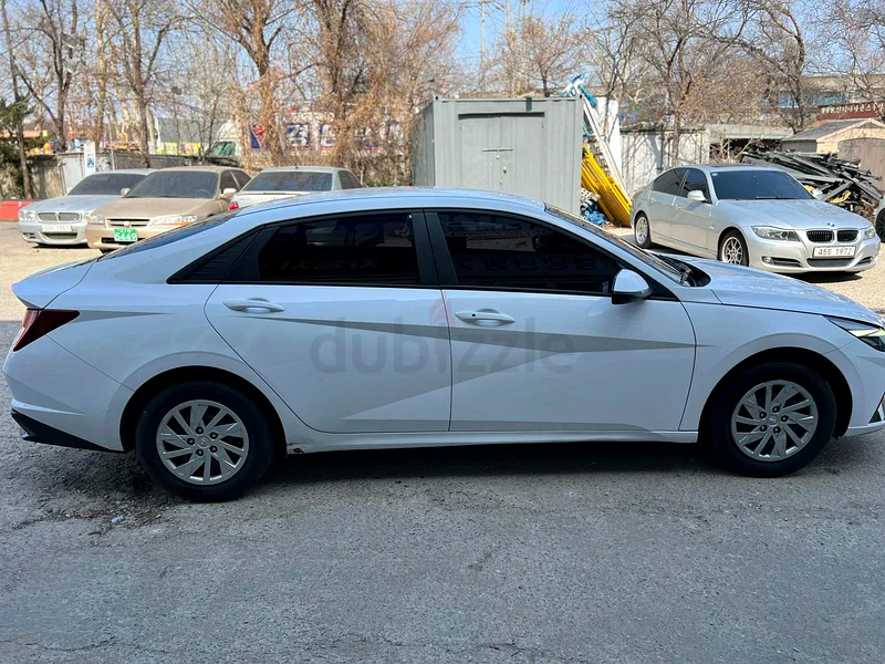 Hyundai Avante clean title63406897781507112