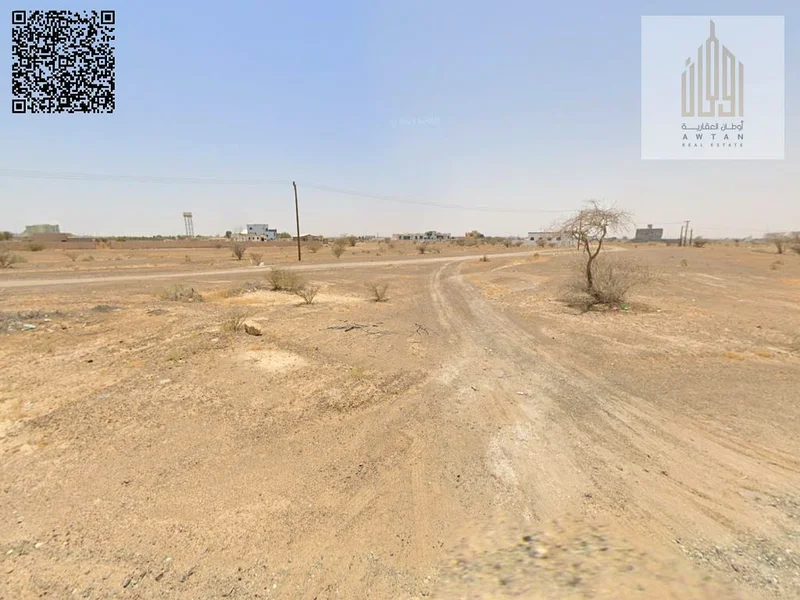 Corner plot on two streets, 11,388 sq ft Manama 563200641109505114