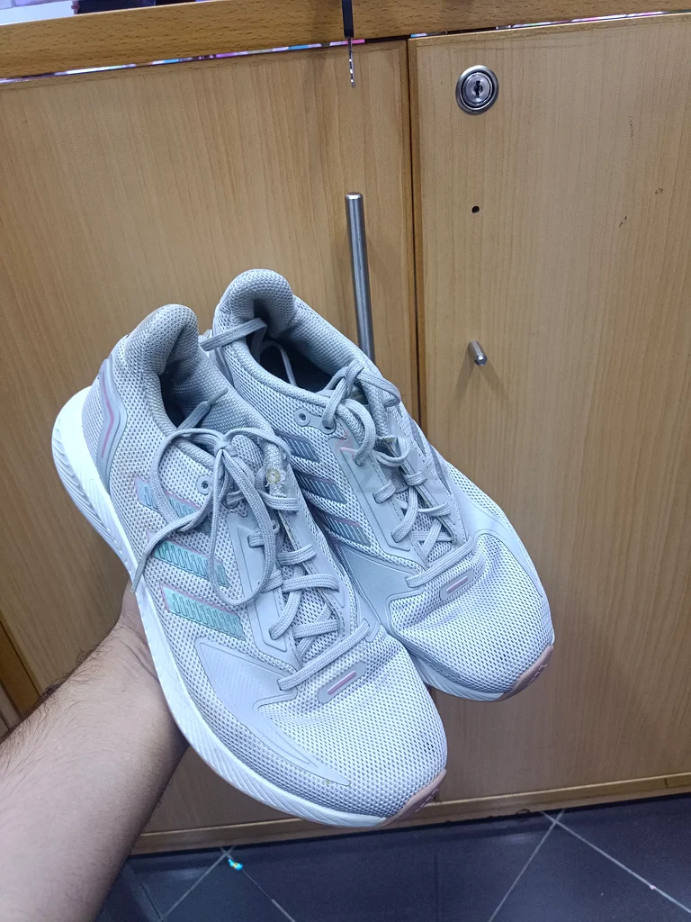Original Adidas shoes size 4063202683197313111
