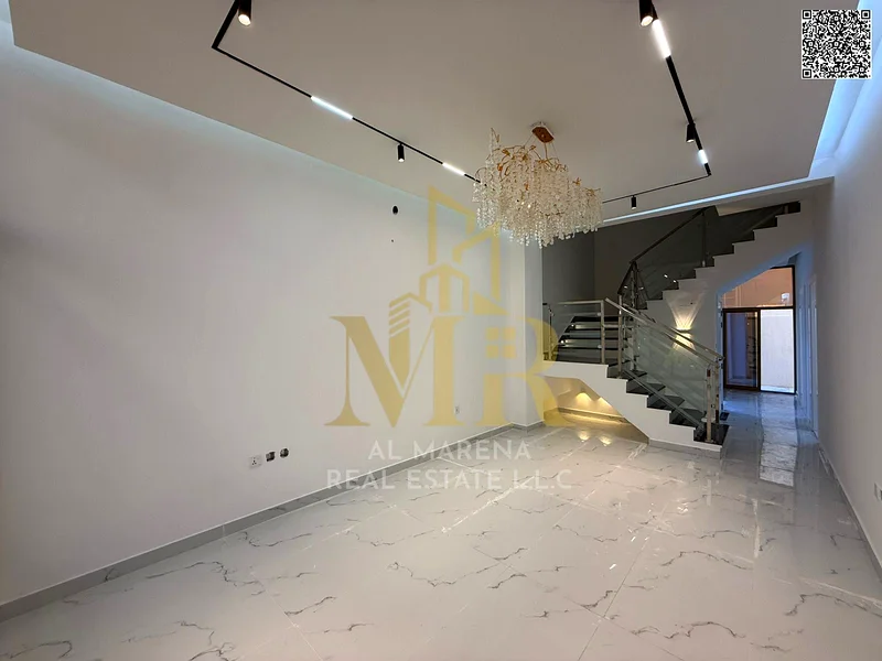 🏡 للبيع: فيلا بتصميم عملي وموقع متميز في الحيلو 2، عجمان | 5 غرف نوم + صالة | السعر 1,300,000 درهم شامل التسجيل ورسوم الملكية63905079772545113