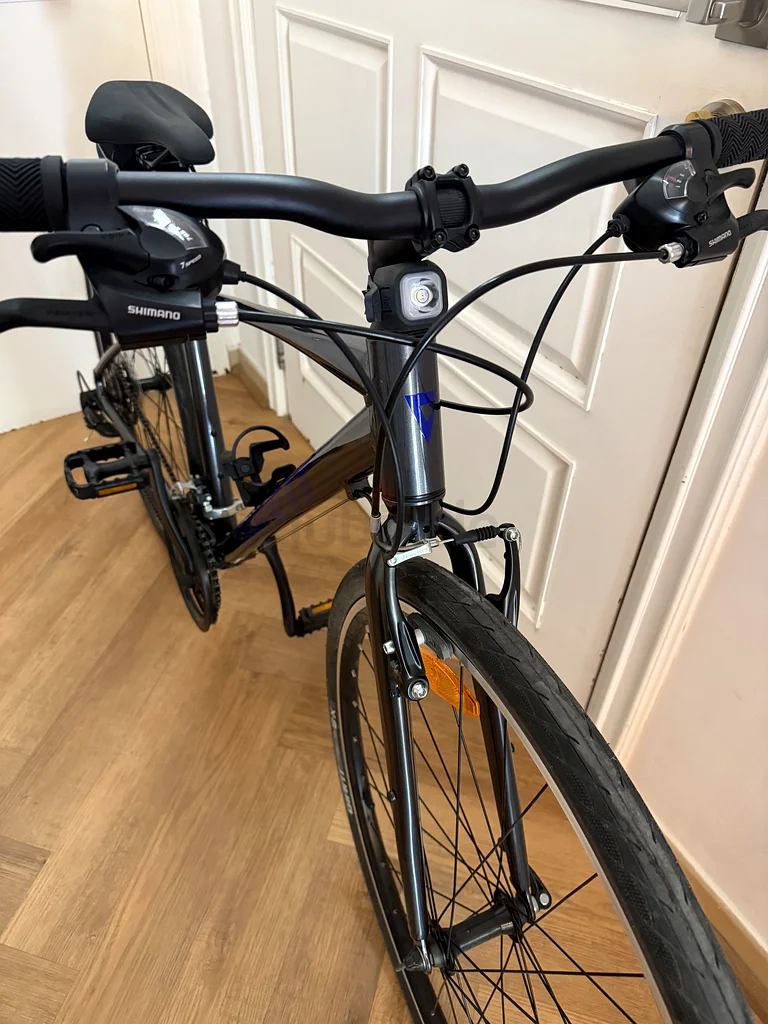 Giant Escape 3 Hybrid Bike in Small Size63197145589377112