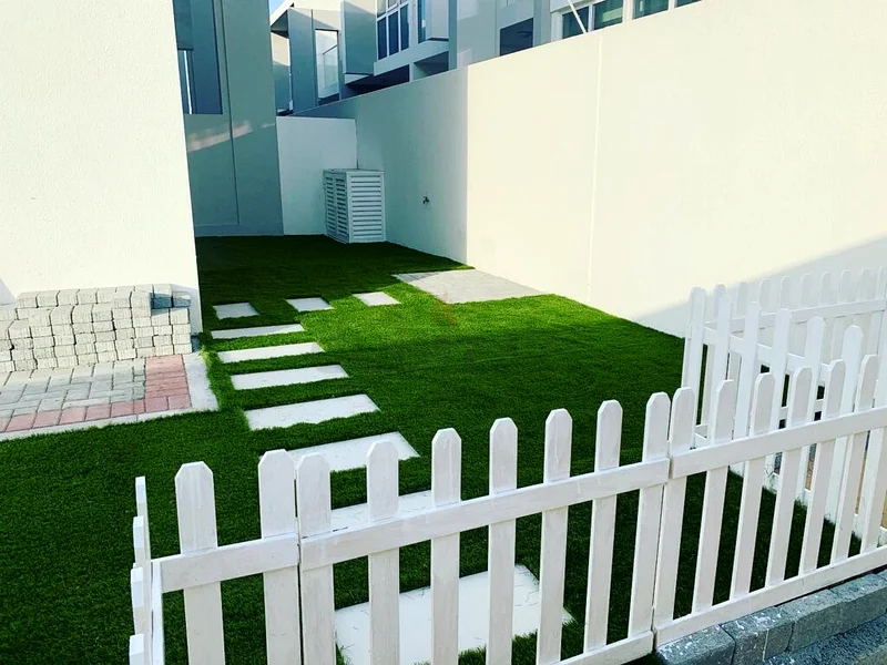 Professional Landscaping Services63441781908481112